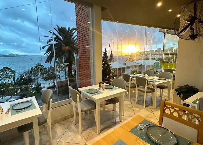 Jimmy Sea View * ساراندا