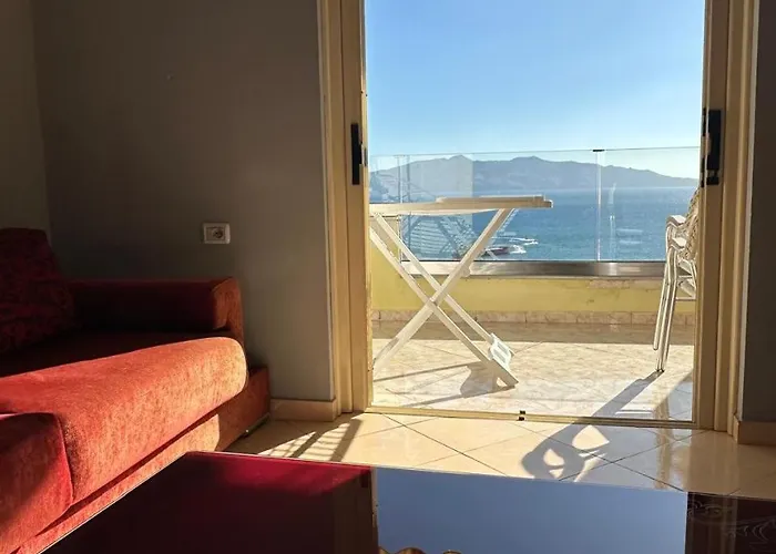 Jimmy Sea View